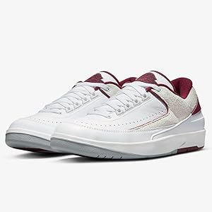 ナイキ　エア ジョーダン 2 AIR JORDAN 2　ホワイト/レッド　美品 Amazon | [ナイキ] エア ジョーダン 2 レトロ ロー AIR JORDAN 2